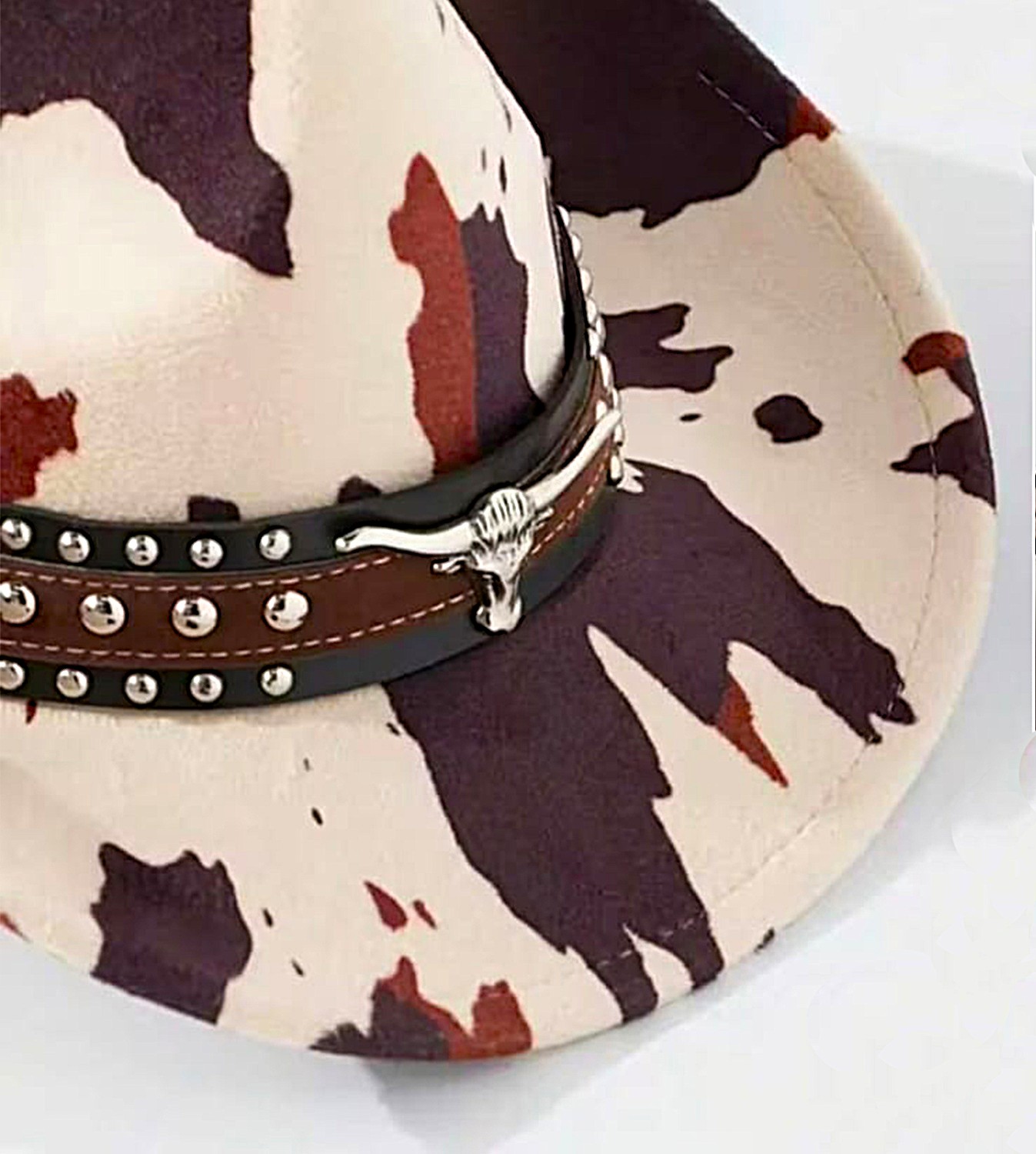 Chapeau de cowboy classique western élégant avec ceinture style western cowboy – photo 2
